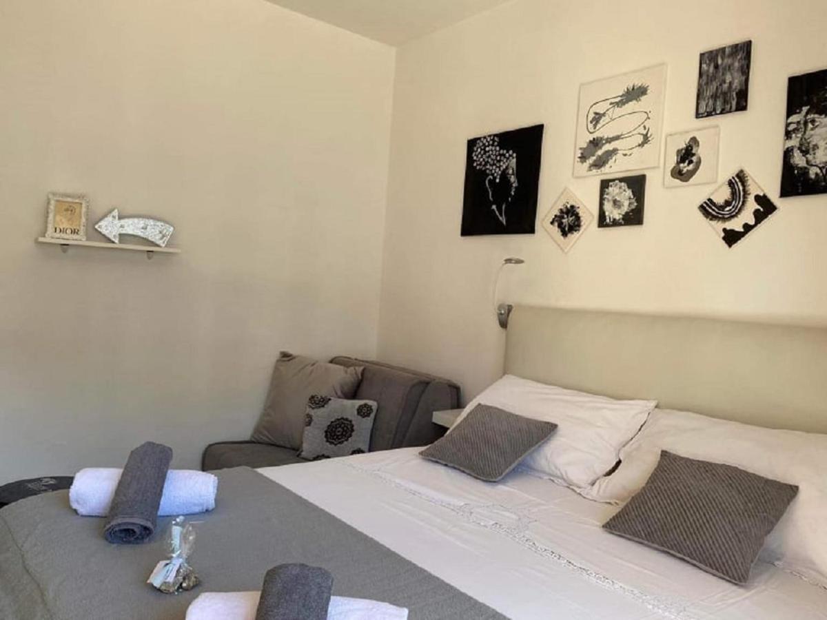 Apartman Zara Biograd Na Moru Esterno foto