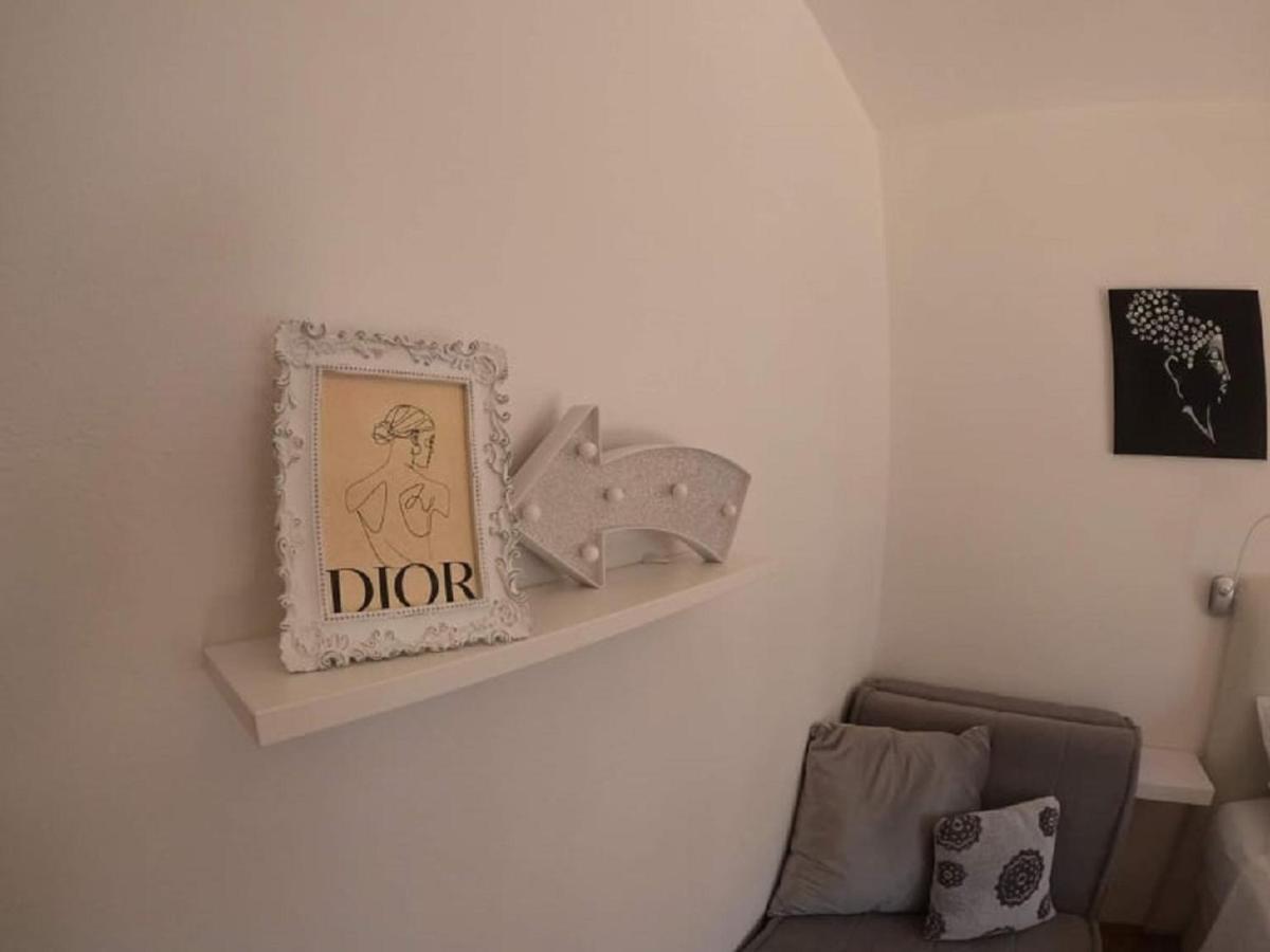 Apartman Zara Biograd Na Moru Esterno foto