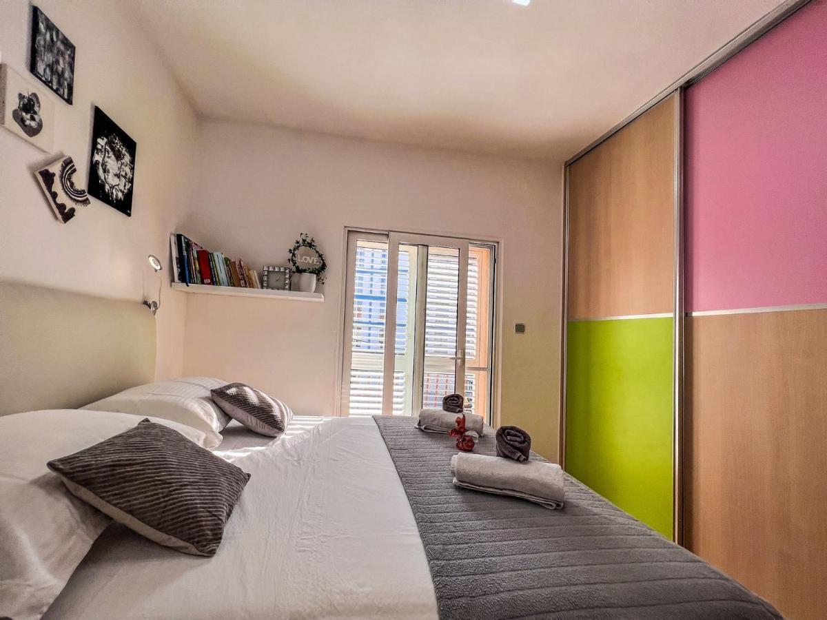 Apartman Zara Biograd Na Moru Esterno foto