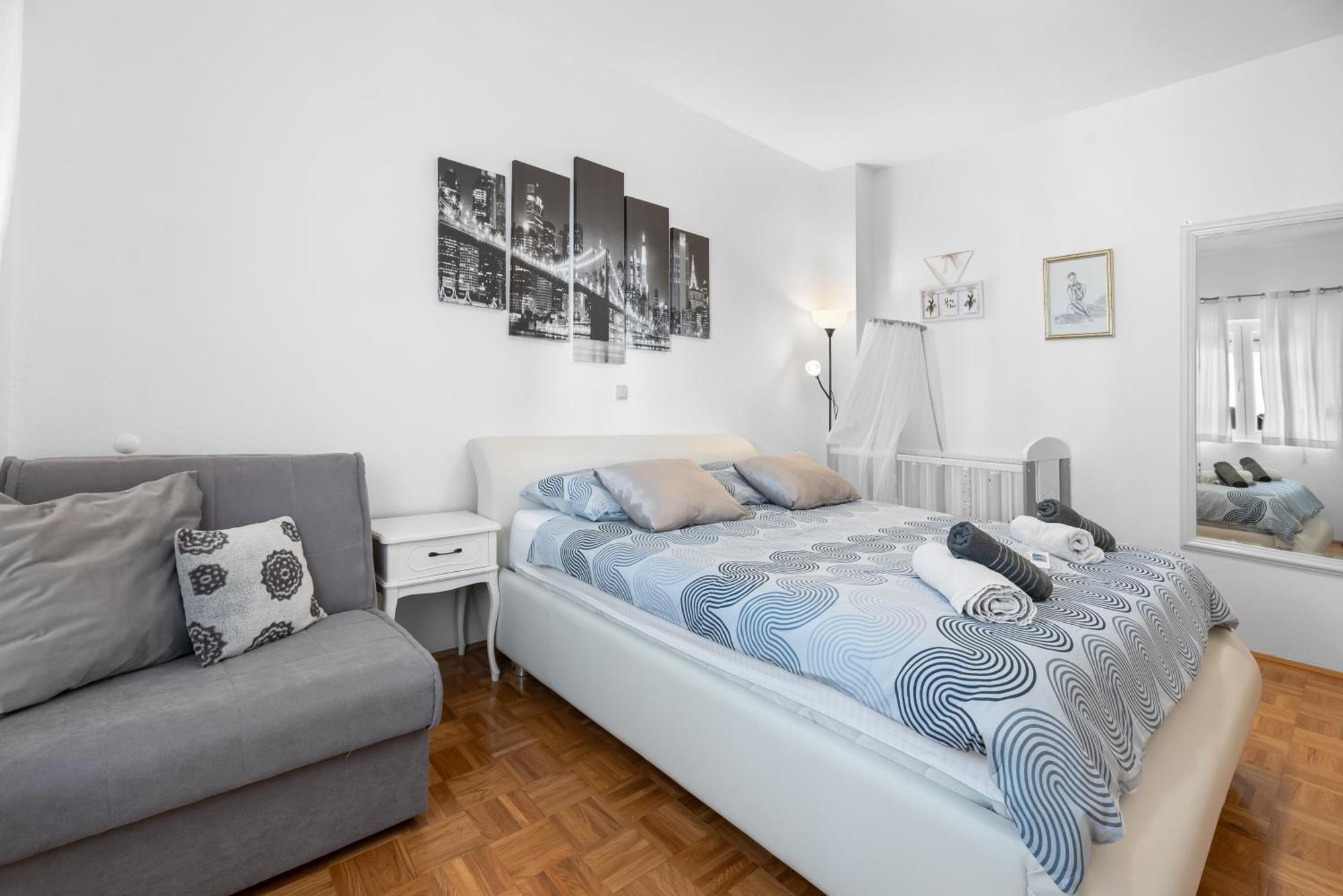 Apartman Zara Biograd Na Moru Esterno foto